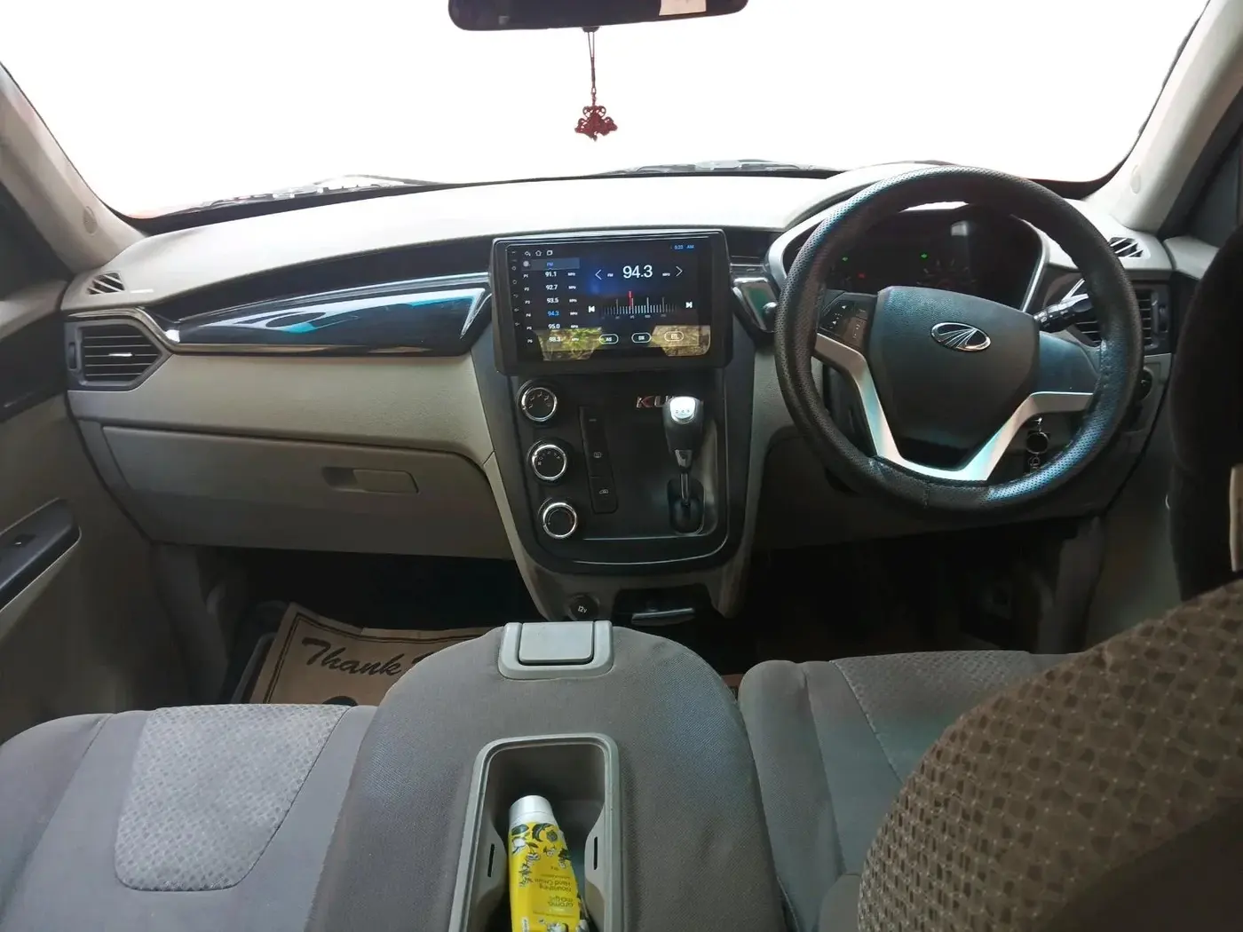 2016 Mahindra Kuv100 K8 6 STR, Petrol, Manual, 61,344 km, interior