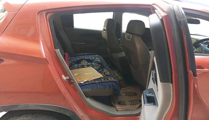 2016 Mahindra Kuv100 K8 6 STR, Petrol, Manual, 61,344 km, interior