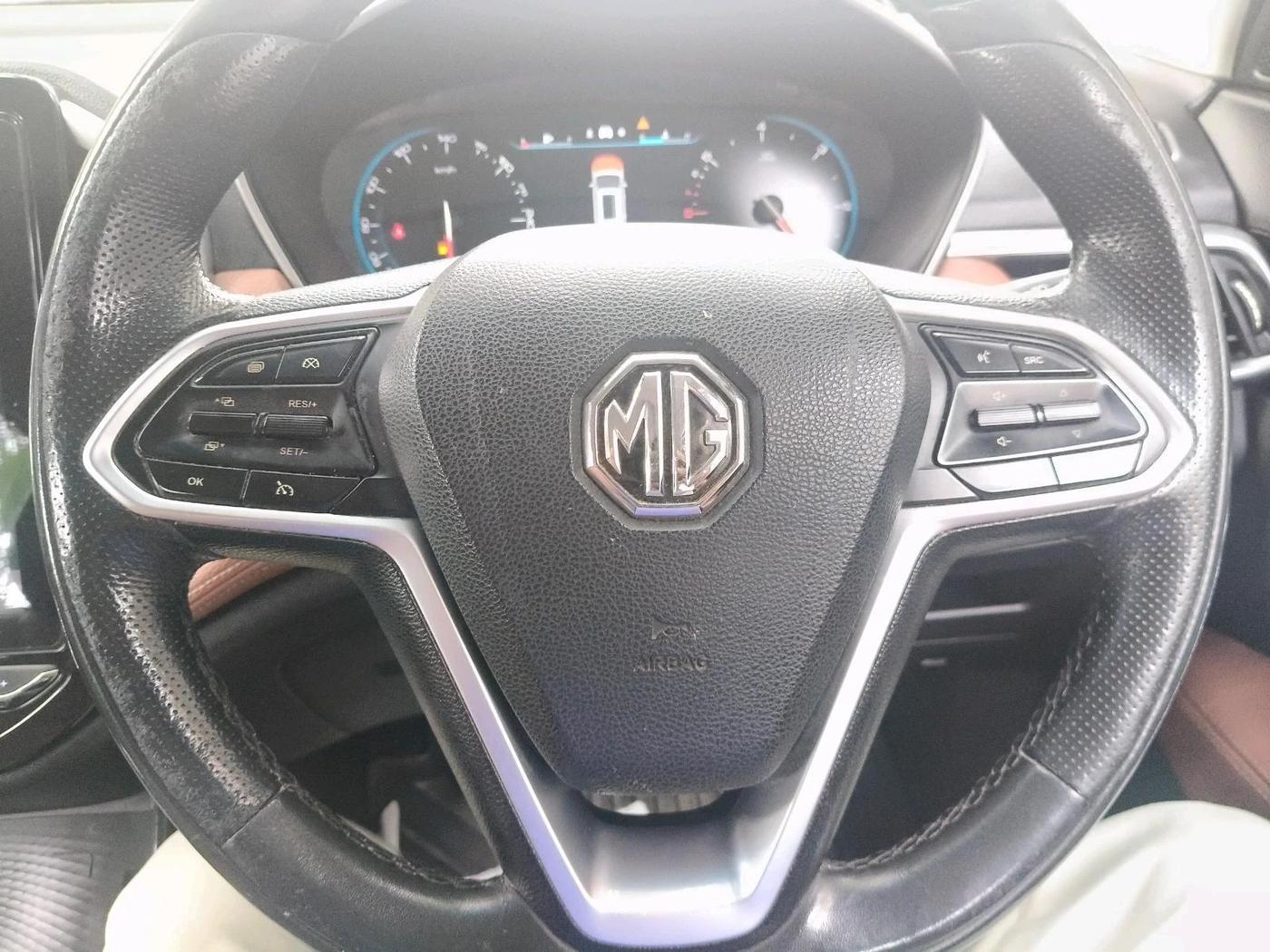 2022 MG HECTOR PLUS SHARP 1.5 PETROL TURBO HYBRID MT 6-STR, Petrol, Manual, 90,516 km, interior