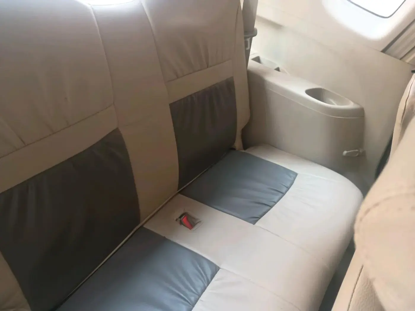2014 Maruti Ertiga VXI CNG, CNG, Manual, 58,138 km, interior