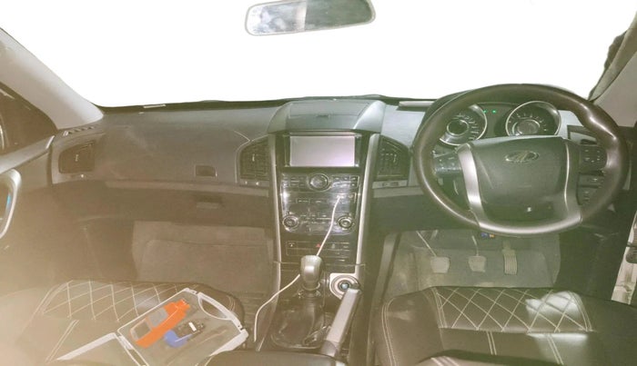 2019 Mahindra XUV500 W7, Diesel, Manual, 61,805 km, interior