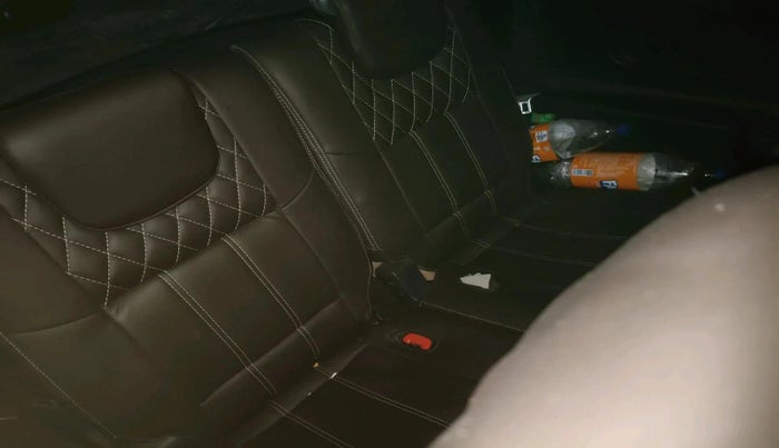 2019 Mahindra XUV500 W7, Diesel, Manual, 61,805 km, interior