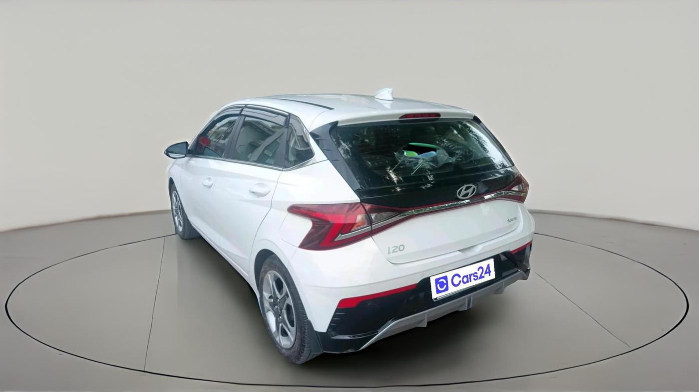 2026 Hyundai NEW I20 SPORTZ 1.2 MT, Petrol, Manual, 5,301 km, exterior