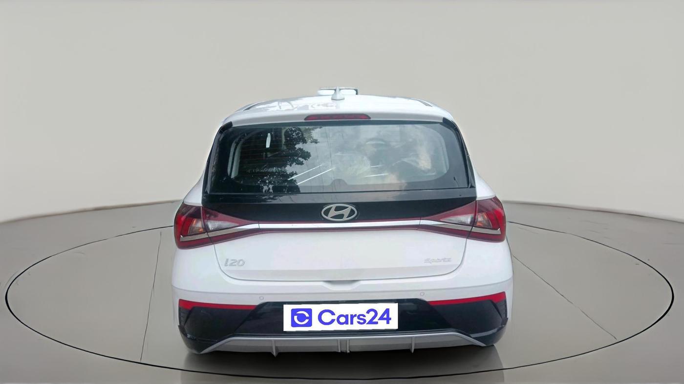 2026 Hyundai NEW I20 SPORTZ 1.2 MT, Petrol, Manual, 5,301 km, exterior