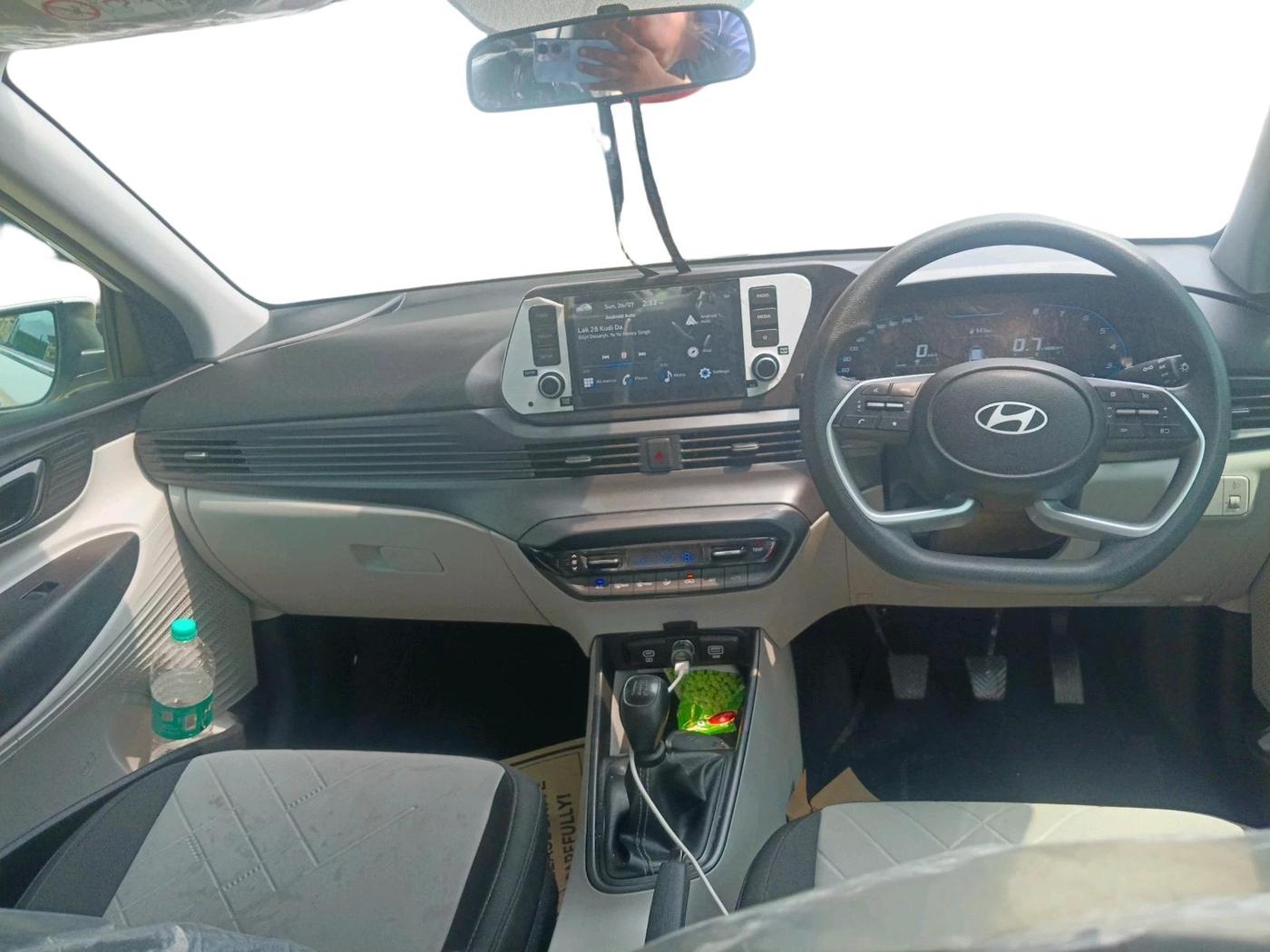 2026 Hyundai NEW I20 SPORTZ 1.2 MT, Petrol, Manual, 5,301 km, interior