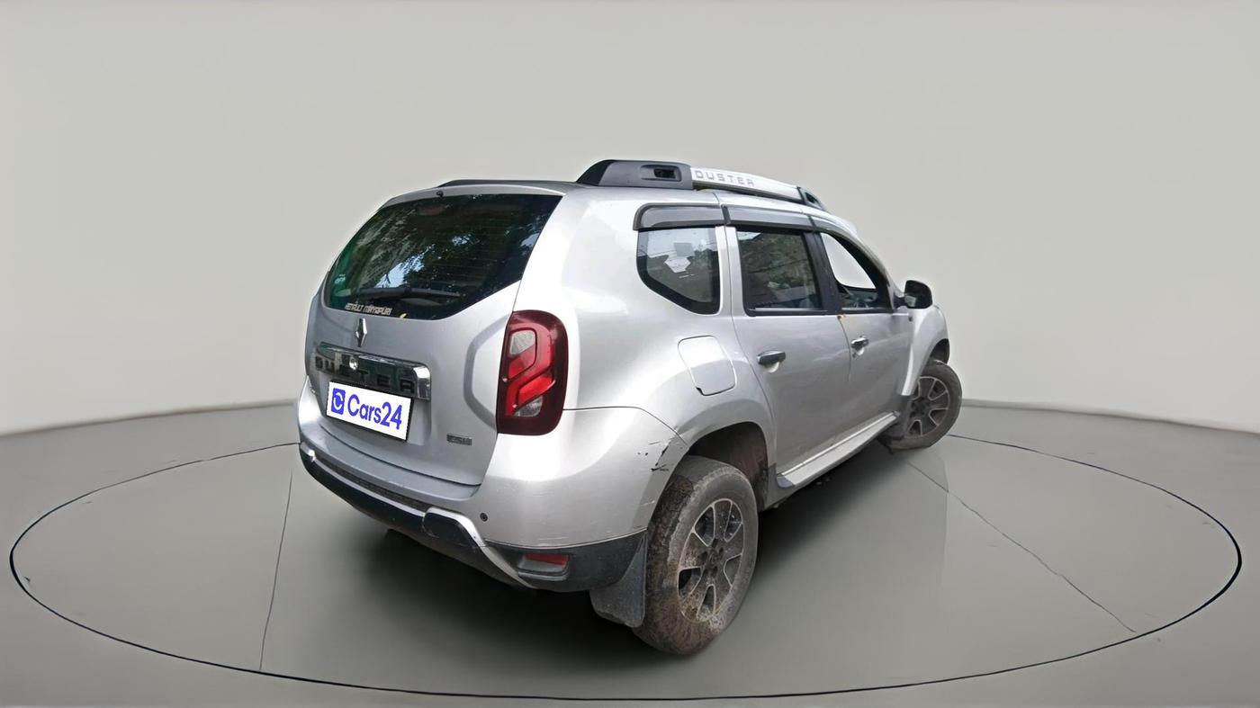 2017 Renault Duster 85 PS RXZ DIESEL, Diesel, Manual, 1,53,862 km, exterior
