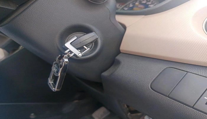 2018 Hyundai Grand i10 SPORTZ 1.2 KAPPA VTVT, Petrol, Manual, 25,745 km, interior