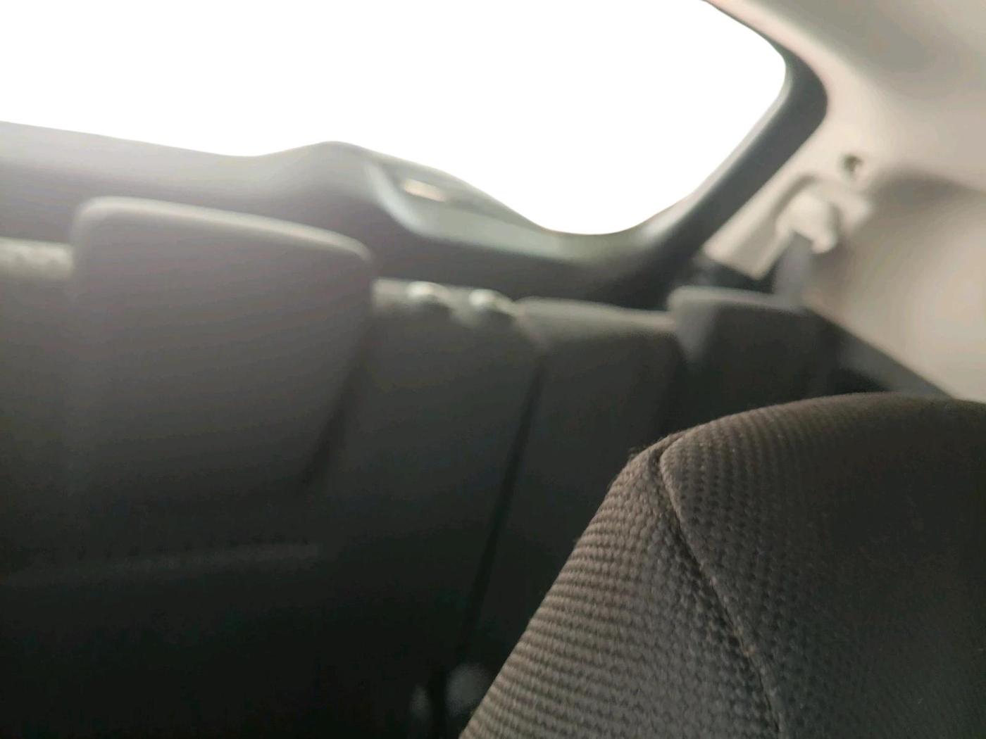 2017 Toyota Innova Crysta 2.8 GX AT 7 STR, Diesel, Automatic, 3,33,898 km, interior