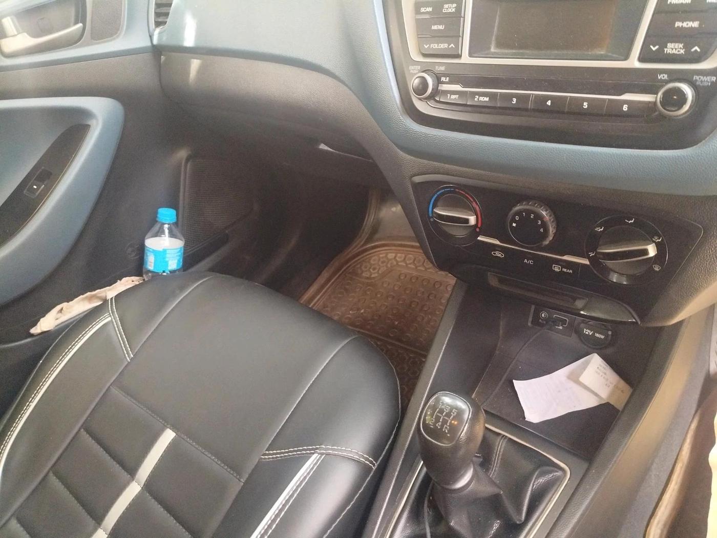 2016 Hyundai i20 Active 1.2 S, Petrol, Manual, 87,548 km, interior