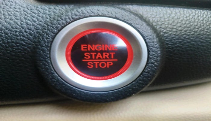 2019 Honda Amaze 1.2L I-VTEC V, CNG, Manual, 1,00,014 km, interior