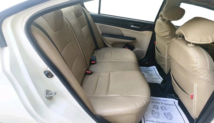 2019 Honda Amaze 1.2L I-VTEC V, CNG, Manual, 1,00,014 km, interior