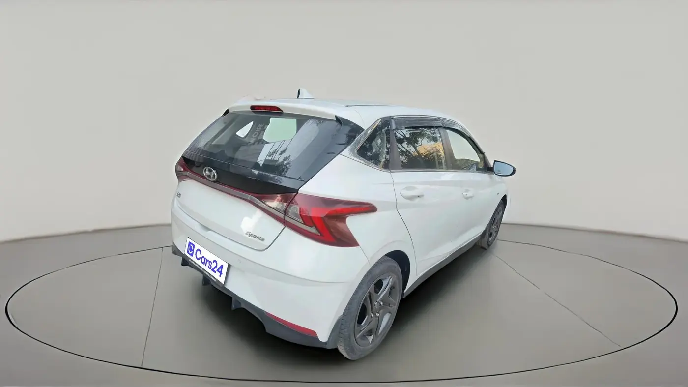 2022 Hyundai NEW I20 Sportz 1.2 IVT, Petrol, Automatic, 98,458 km, exterior