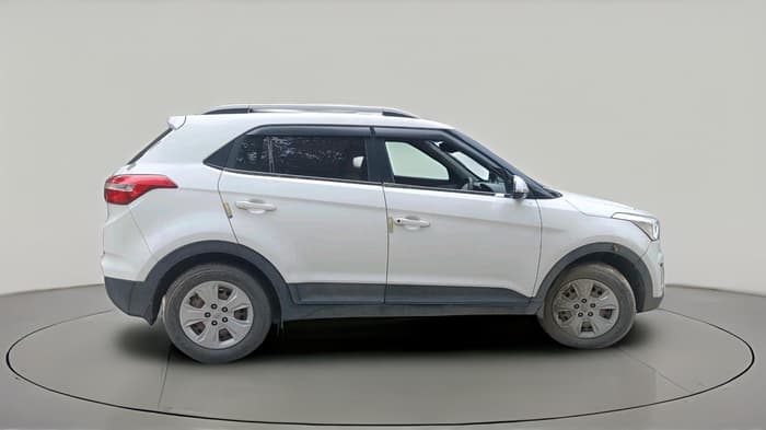 2016 Hyundai Creta BASE 1.6 PETROL, Petrol, Manual, 65,733 km, exterior
