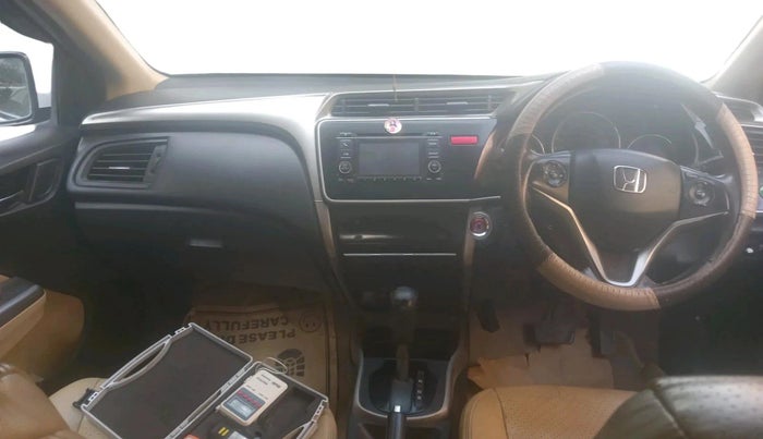 2014 Honda City 1.5L I-VTEC VX CVT, CNG, Automatic, 1,27,800 km, interior