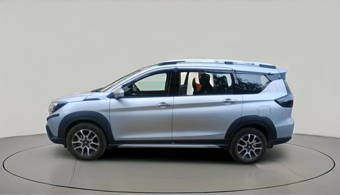 2025 Maruti XL6 ALPHA AT, Petrol, Automatic, 2,187 km, exterior