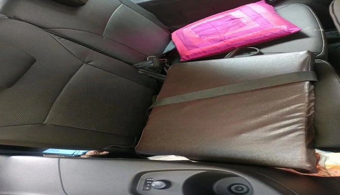 2025 Maruti XL6 ALPHA AT, Petrol, Automatic, 2,187 km, interior