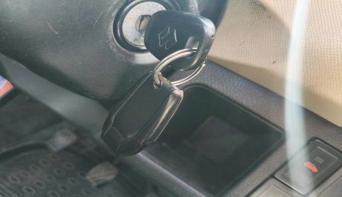 2017 Maruti Wagon R 1.0 LXI CNG, CNG, Manual, 95,359 km, interior