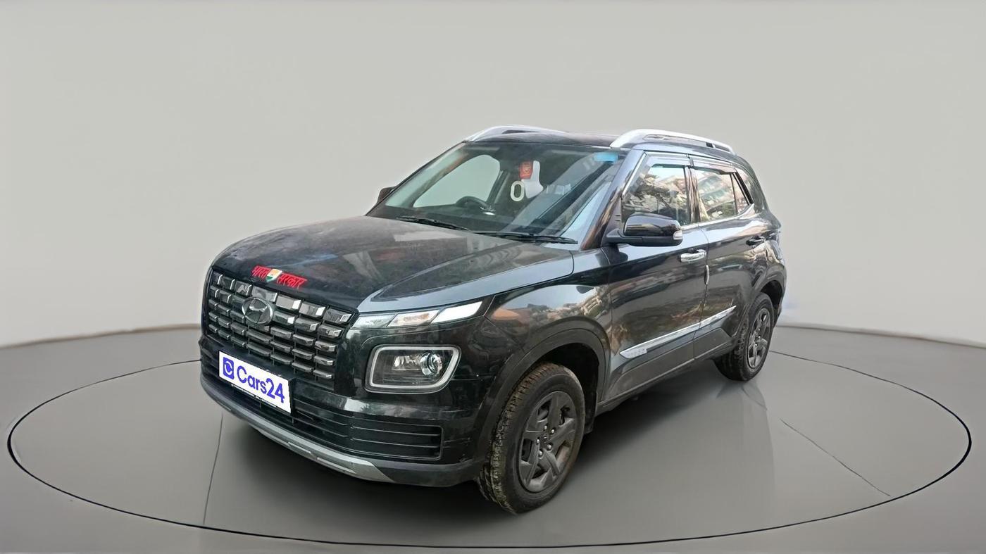 2024 Hyundai VENUE SX 1.2 PETROL, Petrol, Manual, 16,393 km, exterior