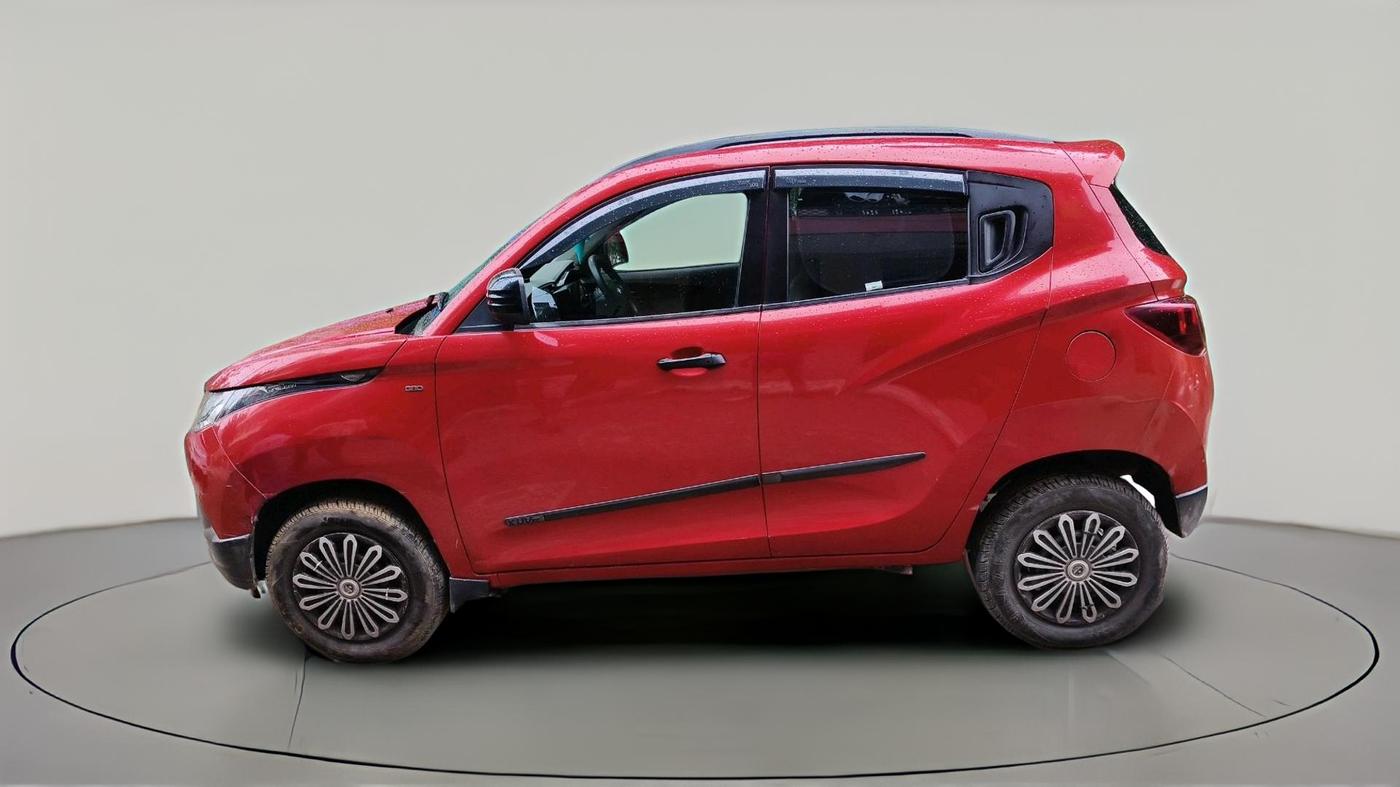2016 Mahindra Kuv100 K2 6 STR, Petrol, Manual, 96,223 km, exterior