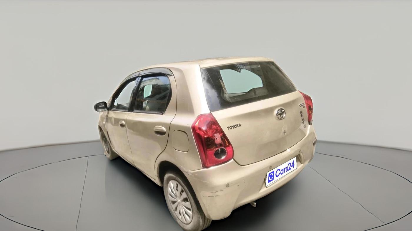 2011 Toyota Etios Liva G, CNG, Manual, 35,408 km, exterior