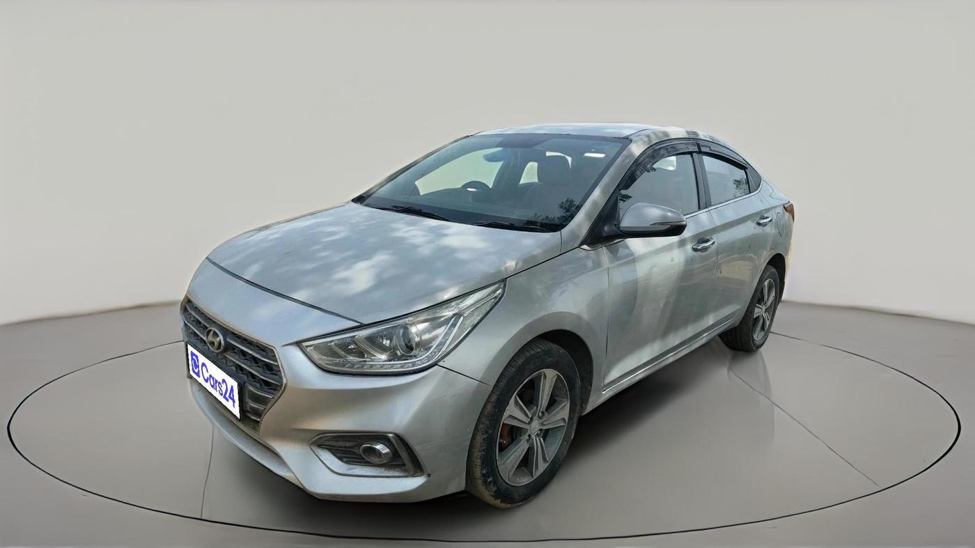 2017 Hyundai Verna 1.6 VTVT SX, Petrol, Manual, 61,871 km, exterior