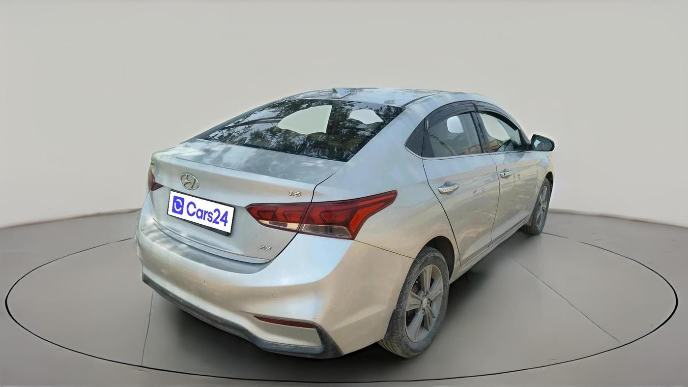 2017 Hyundai Verna 1.6 VTVT SX, Petrol, Manual, 61,871 km, exterior
