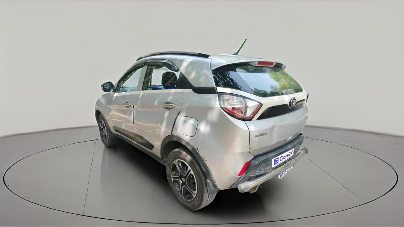 2018 Tata NEXON XMA DIESEL, Diesel, Automatic, 1,35,949 km, exterior