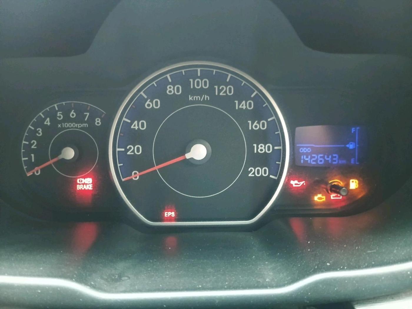 2011 Hyundai i10 MAGNA 1.1, Petrol, Manual, 1,42,643 km, interior