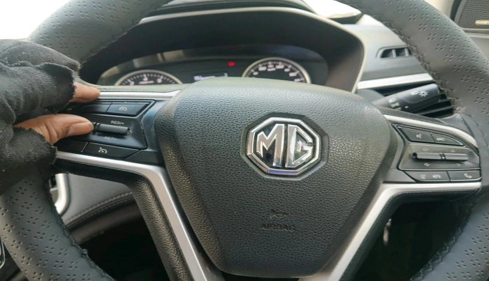 2021 MG HECTOR SUPER HYBRID 1.5 PETROL, Petrol, Manual, 36,437 km, interior