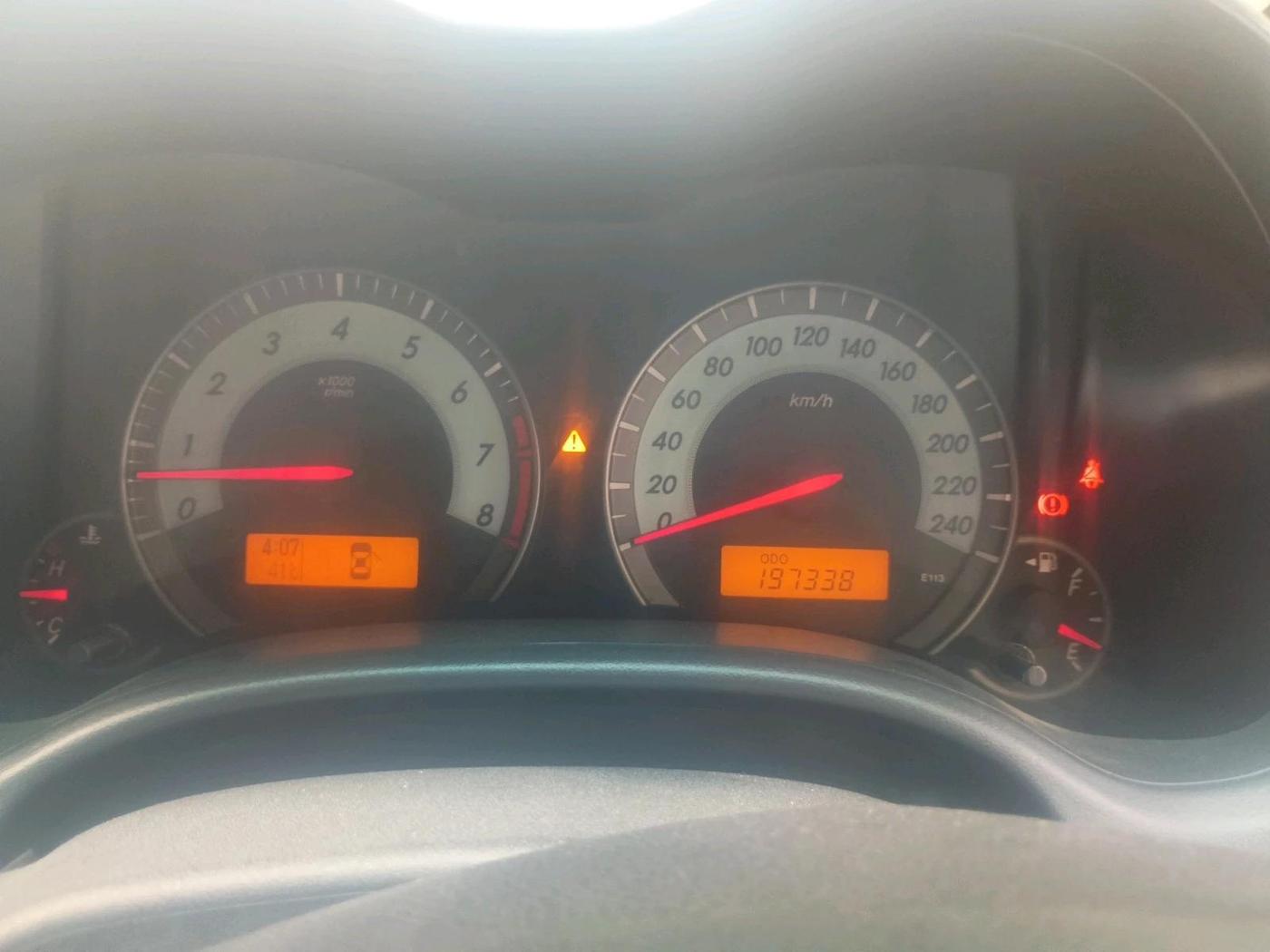 2011 Toyota Corolla Altis G PETROL, Petrol, Manual, 1,97,338 km, interior