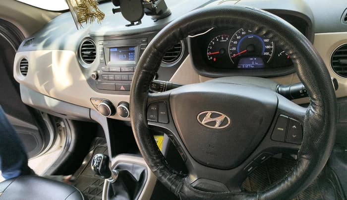 2016 Hyundai Grand i10 SPORTZ 1.1 CRDI, Diesel, Manual, 51,274 km, interior