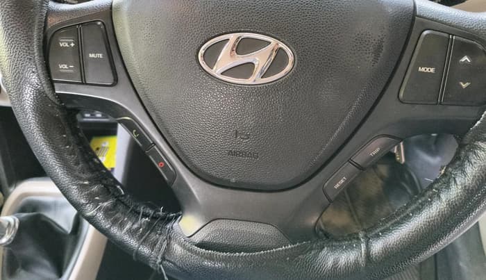 2016 Hyundai Grand i10 SPORTZ 1.1 CRDI, Diesel, Manual, 51,274 km, interior