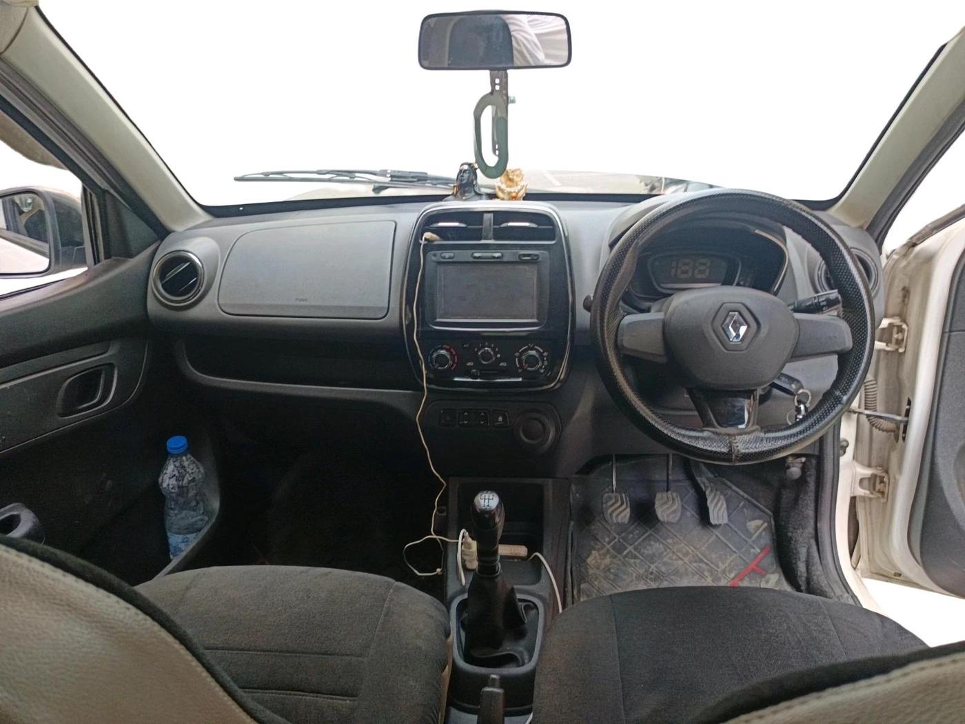 2017 Renault Kwid RXT 1.0, Petrol, Manual, 98,099 km, interior