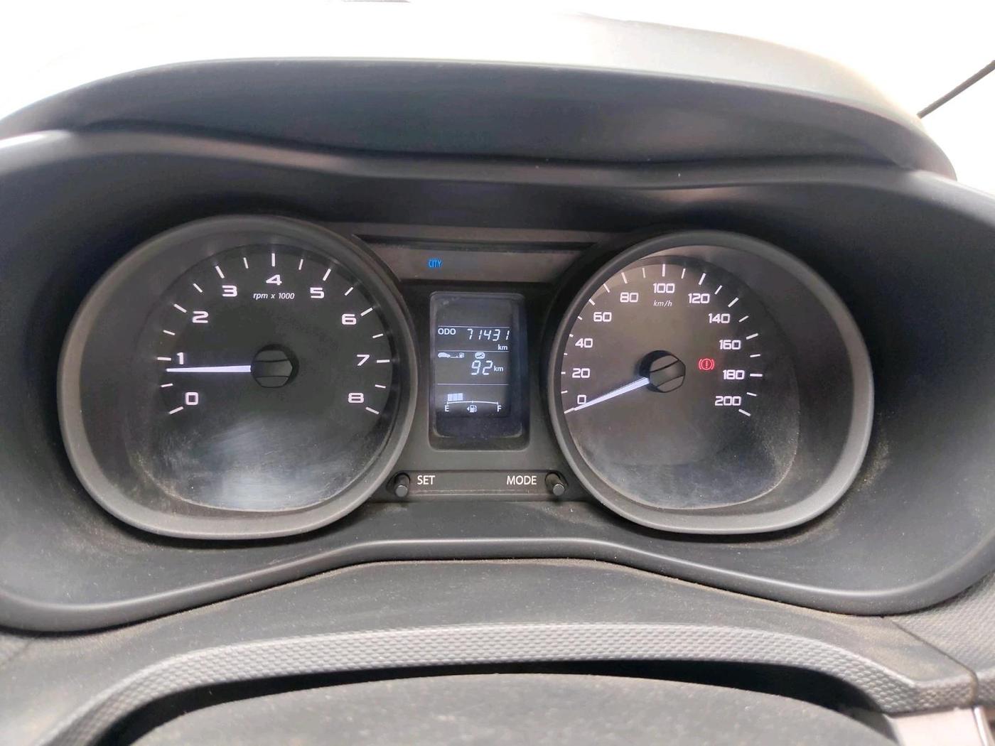 2018 Tata NEXON XT PETROL, Petrol, Manual, 71,431 km, interior