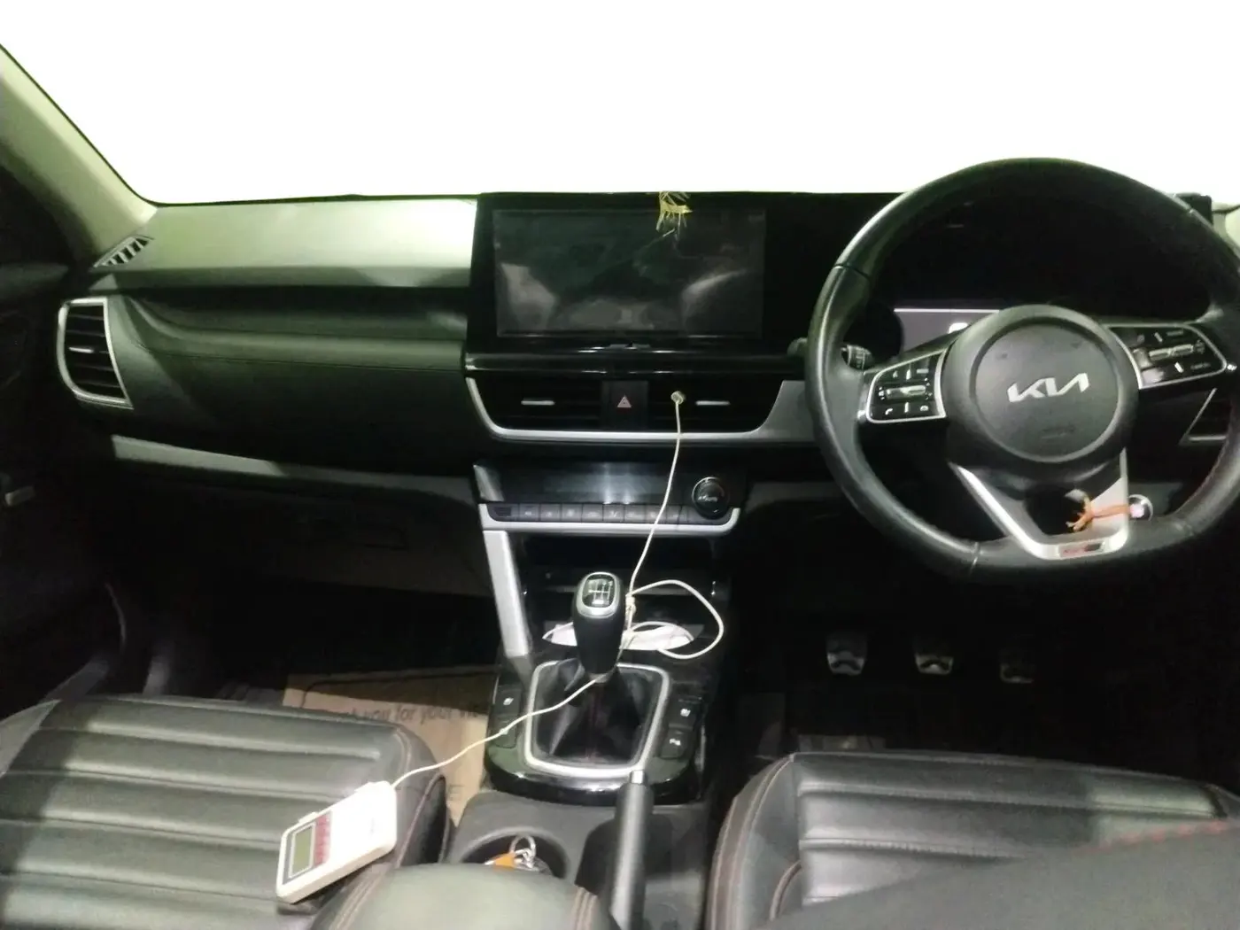 2022 KIA SELTOS GTX PLUS 1.4, Petrol, Manual, 29,706 km, interior