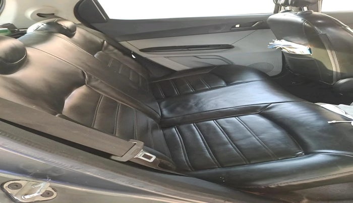 2022 Tata Tiago XT CNG, CNG, Manual, 1,04,232 km, interior