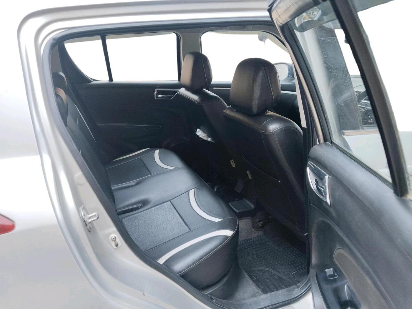 2016 Maruti Swift VXI, Petrol, Manual, 72,123 km, interior