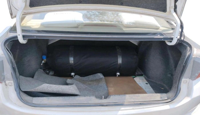 2018 Honda City 1.5L I-VTE V CVT, CNG, Automatic, 1,82,217 km, exterior