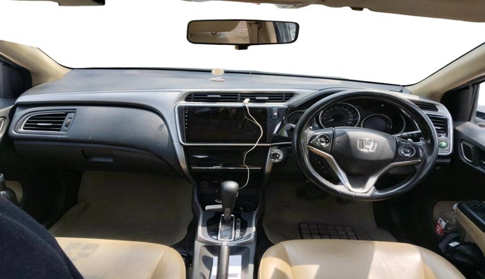 2018 Honda City 1.5L I-VTE V CVT, CNG, Automatic, 1,82,217 km, interior