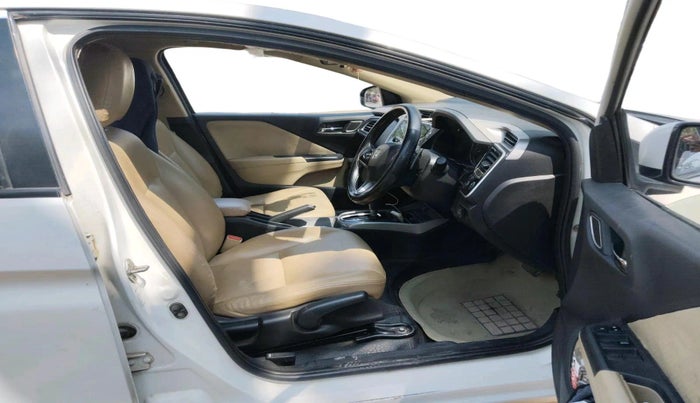 2018 Honda City 1.5L I-VTE V CVT, CNG, Automatic, 1,82,217 km, interior