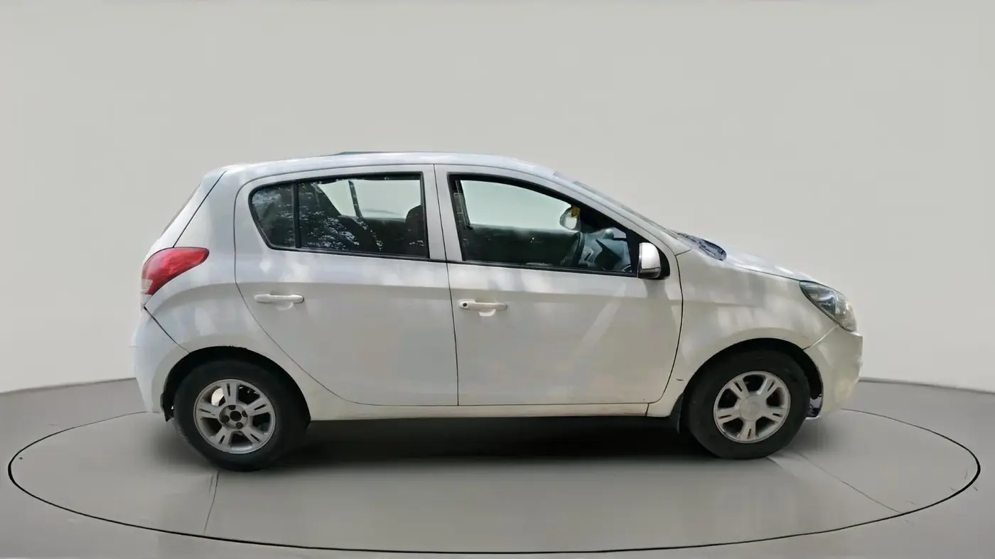2011 Hyundai i20 SPORTZ 1.2, Petrol, Manual, 92,542 km, exterior