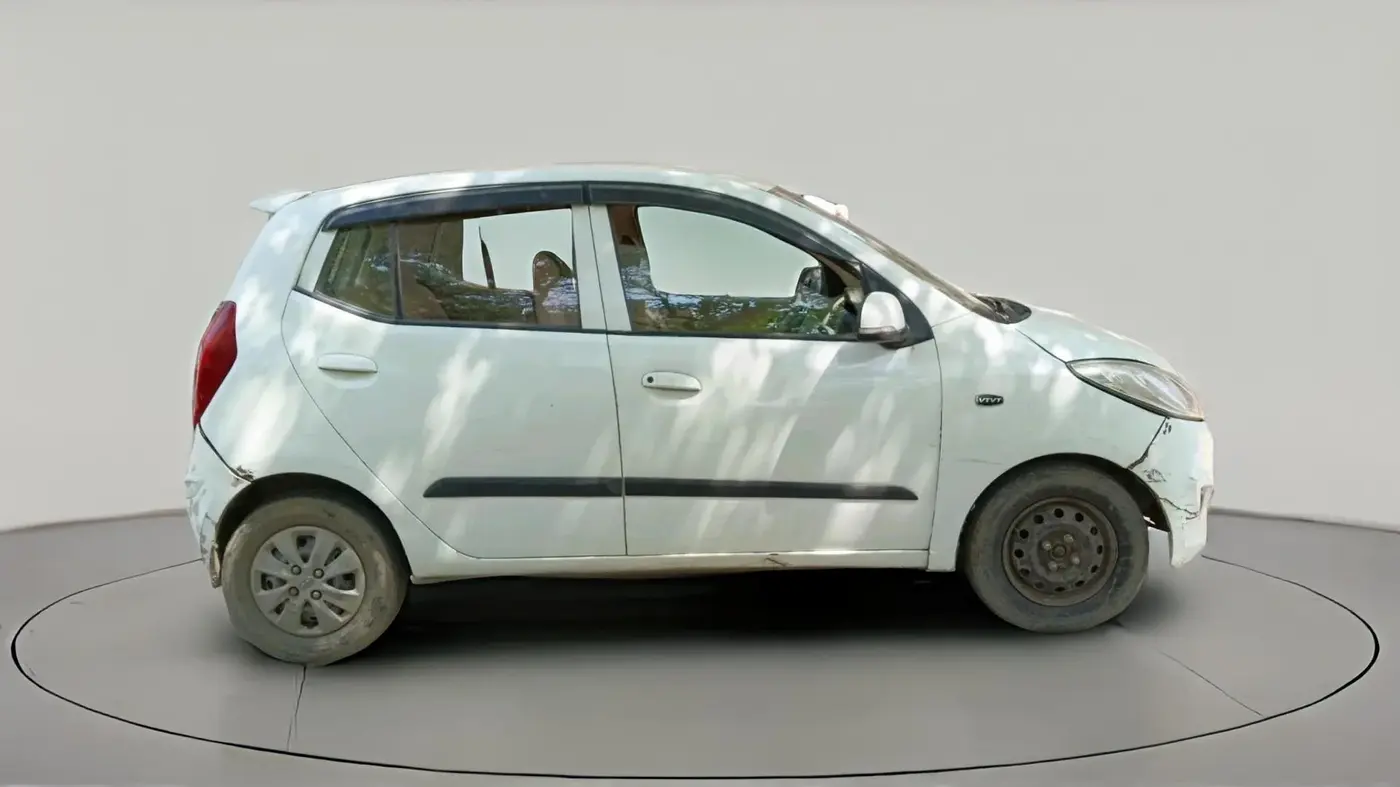 2011 Hyundai i10 MAGNA 1.2, CNG, Manual, 1,35,881 km, exterior