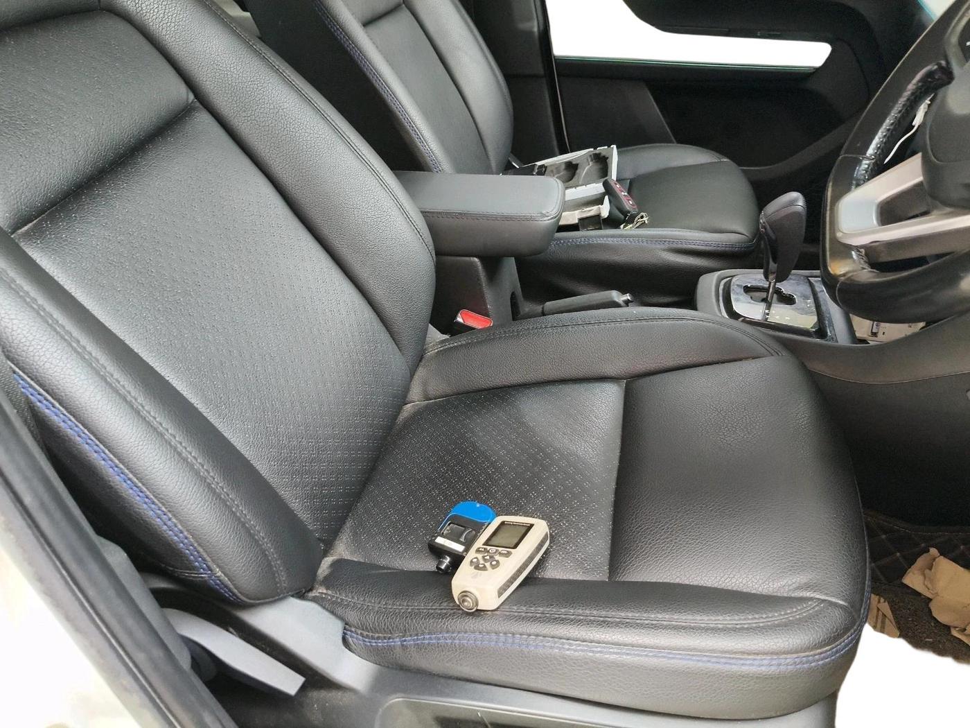 2022 Tata PUNCH CREATIVE AMT 1.2 RTN DUAL TONE, Petrol, Automatic, 54,594 km, interior