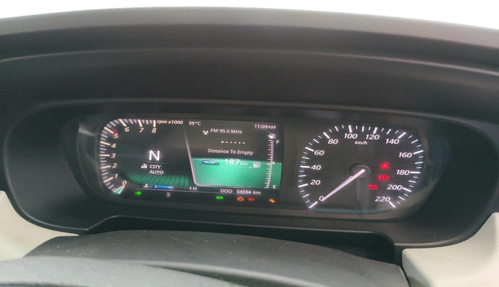 2022 Tata PUNCH CREATIVE AMT 1.2 RTN DUAL TONE, Petrol, Automatic, 54,594 km, interior