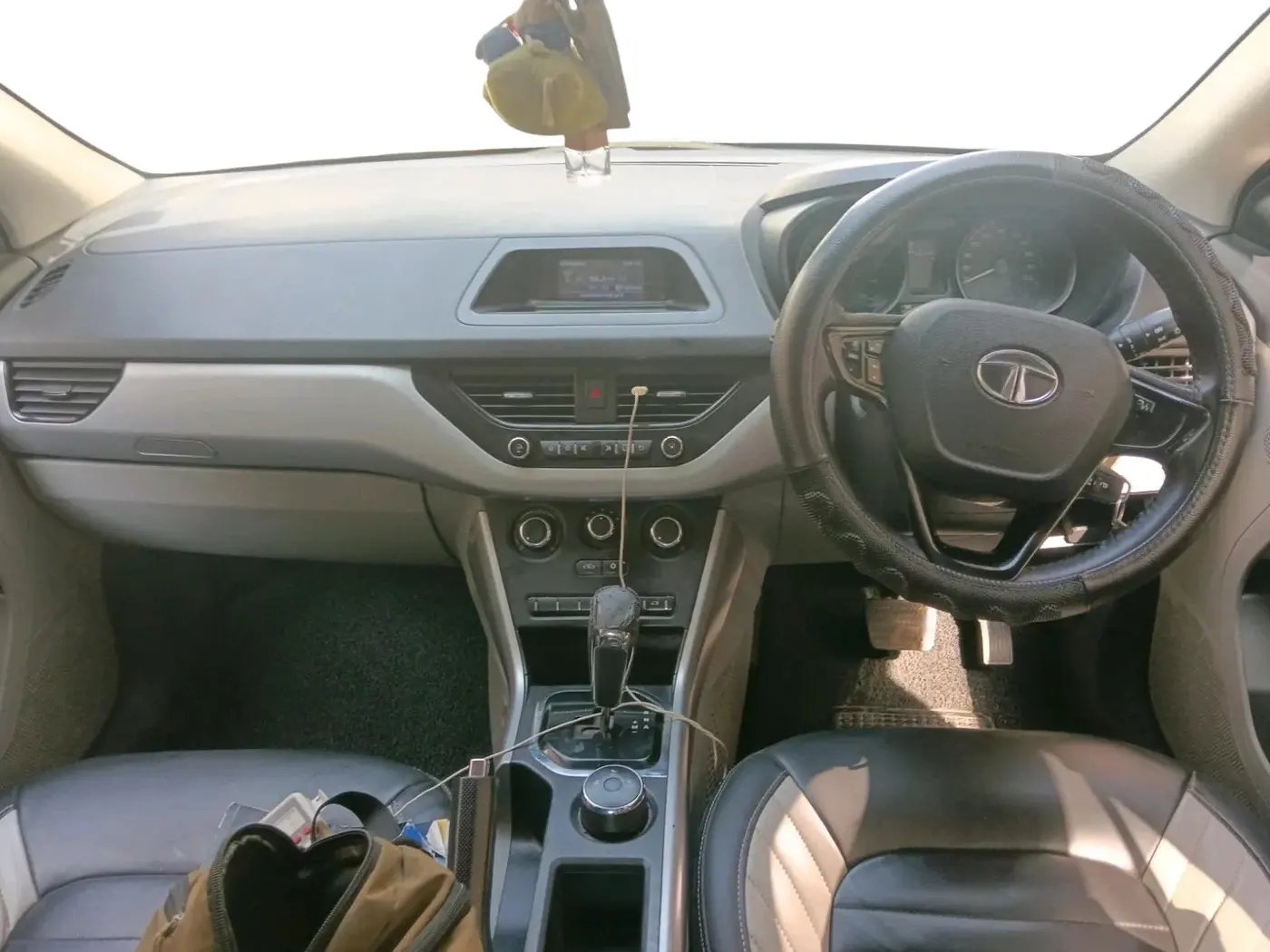 2019 Tata NEXON XMA DIESEL, Diesel, Automatic, 1,37,142 km, interior