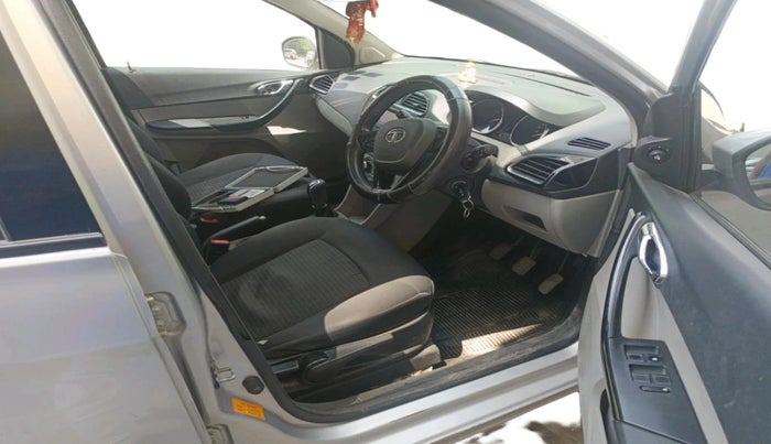 2018 Tata Tiago XZ PETROL, Petrol, Manual, 72,222 km, interior