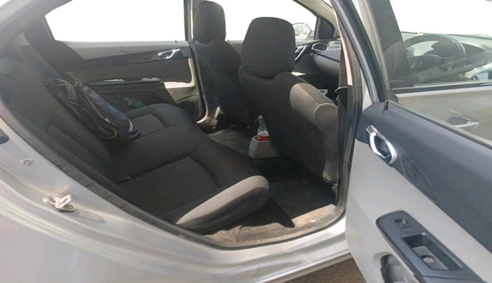 2018 Tata Tiago XZ PETROL, Petrol, Manual, 72,222 km, interior