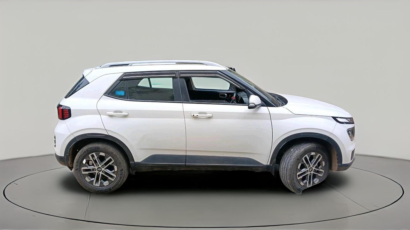2022 Hyundai VENUE SX 1.2 PETROL, Petrol, Manual, 59,458 km, exterior