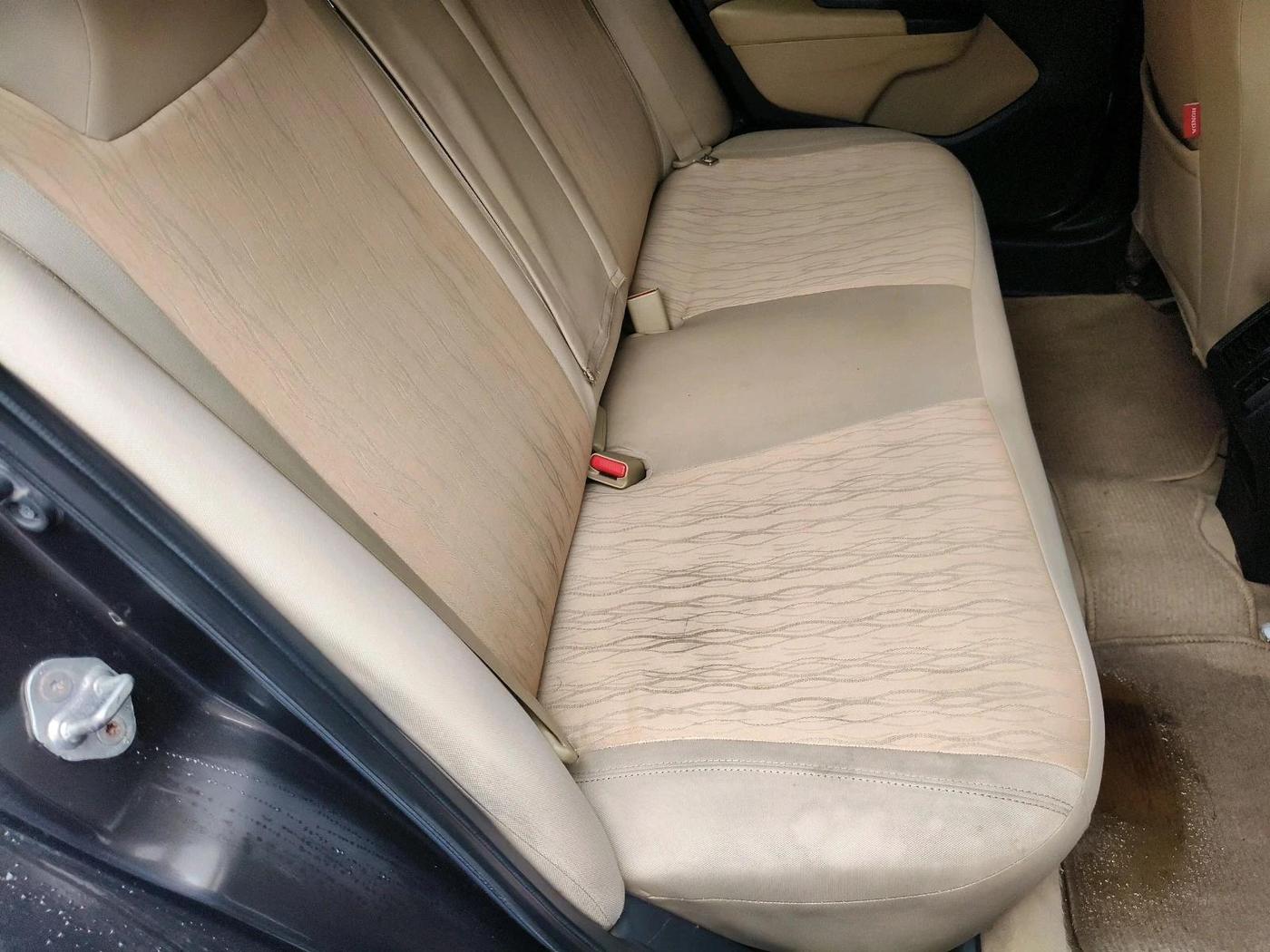 2014 Honda City 1.5L I-VTEC SV, Petrol, Manual, 1,20,070 km, interior