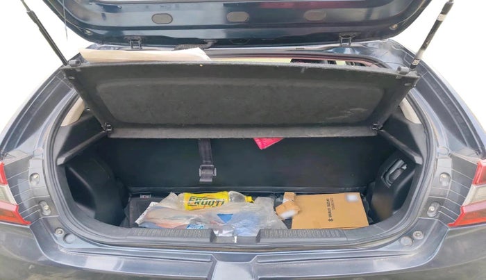 2022 Maruti Baleno DELTA PETROL 1.2, Petrol, Manual, 60,775 km, exterior